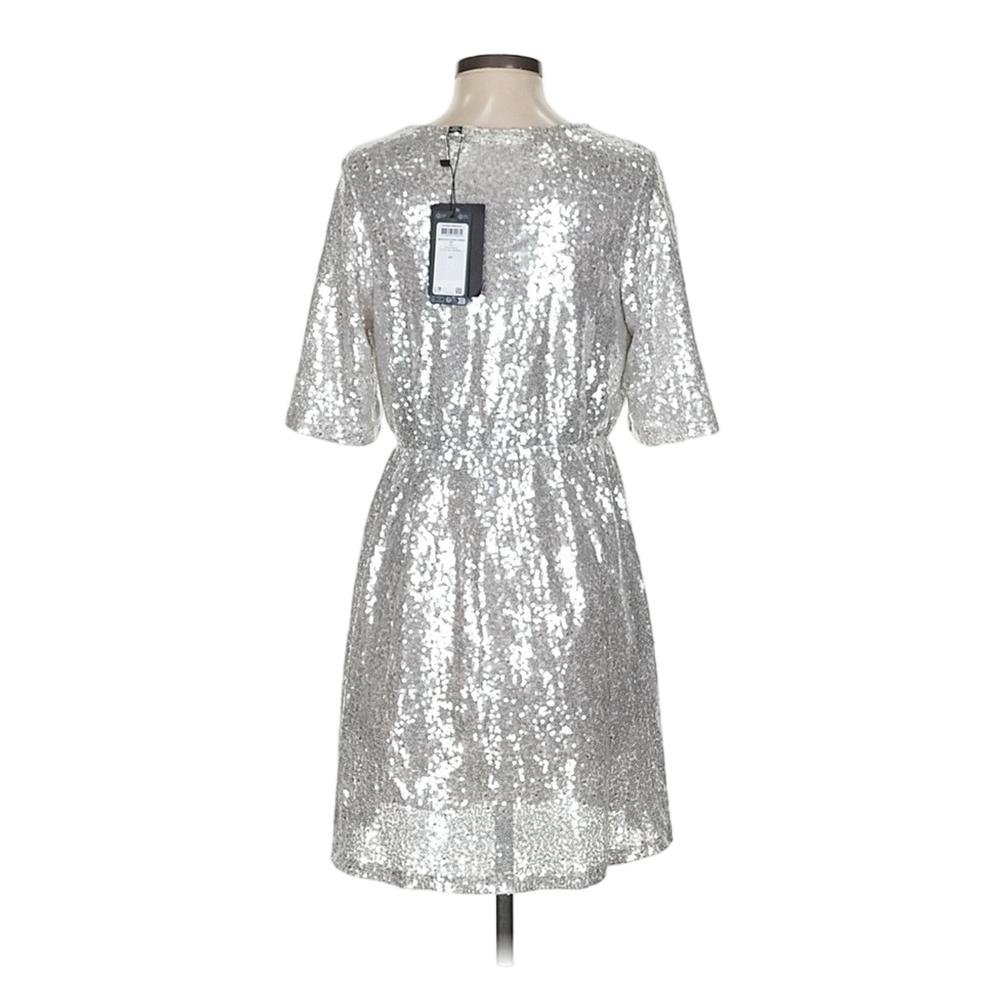 VERO MODA SILVER SEQUIN DRESS - Picture 2 of 9